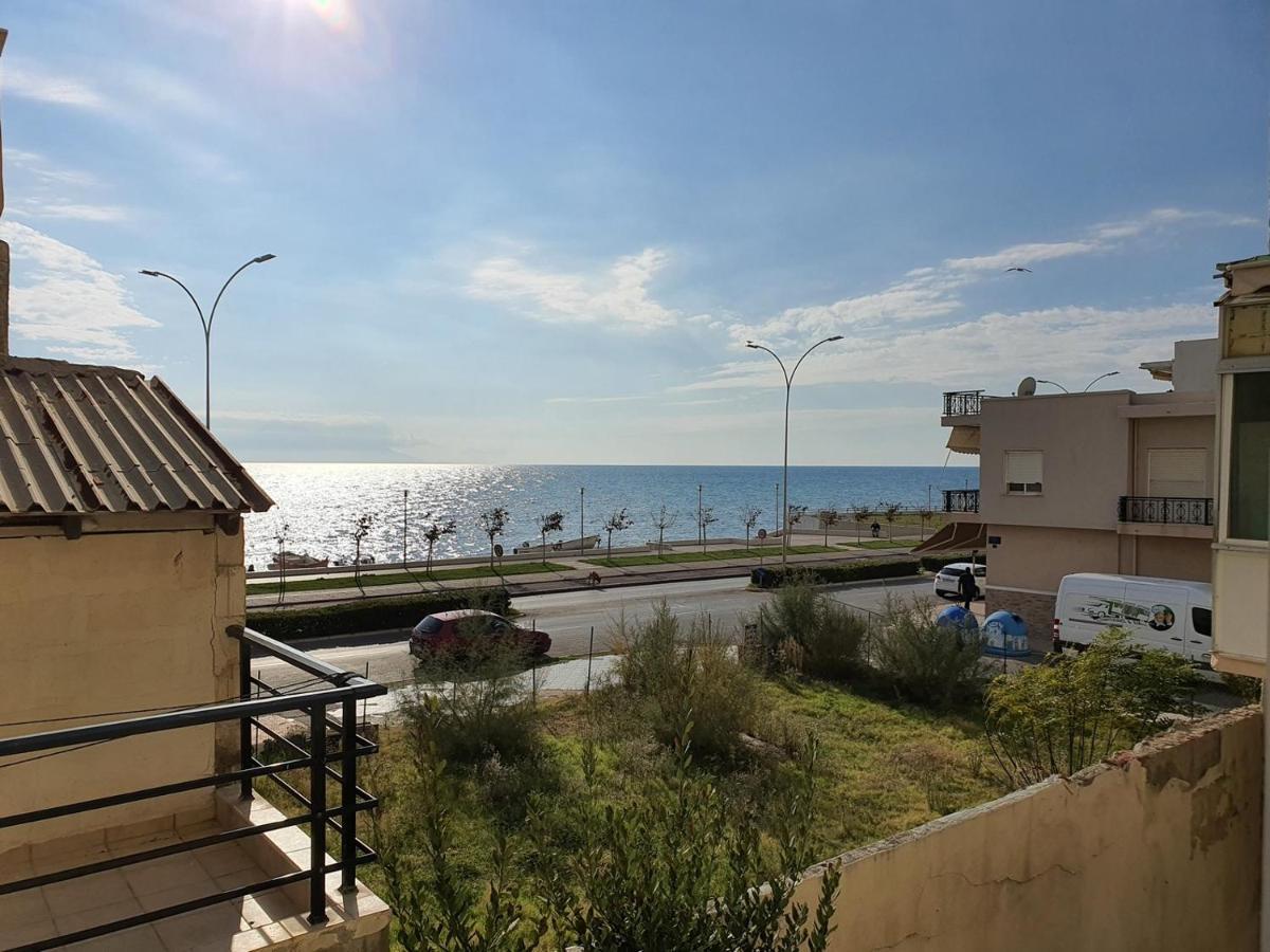 Theos Apartment Αλεξανδρούπολη Εξωτερικό φωτογραφία