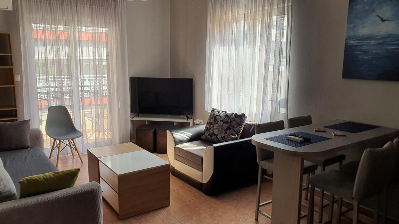 Theos Apartment Αλεξανδρούπολη Εξωτερικό φωτογραφία