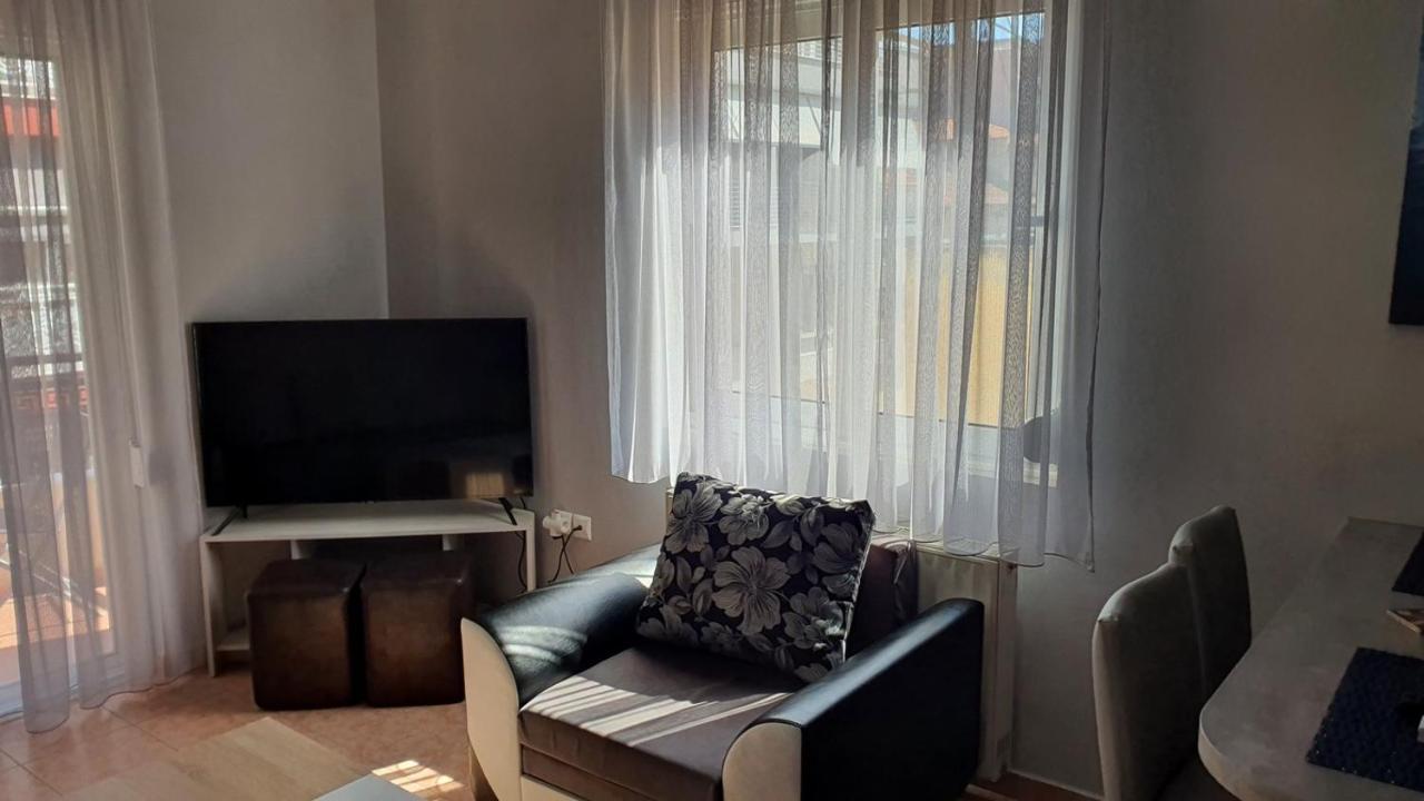 Theos Apartment Αλεξανδρούπολη Εξωτερικό φωτογραφία